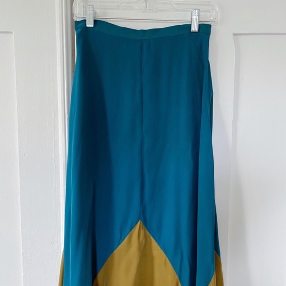 100% Silk Maxi Skirt - Picture 2 of 6